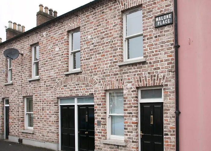 Malone Place Apartment
